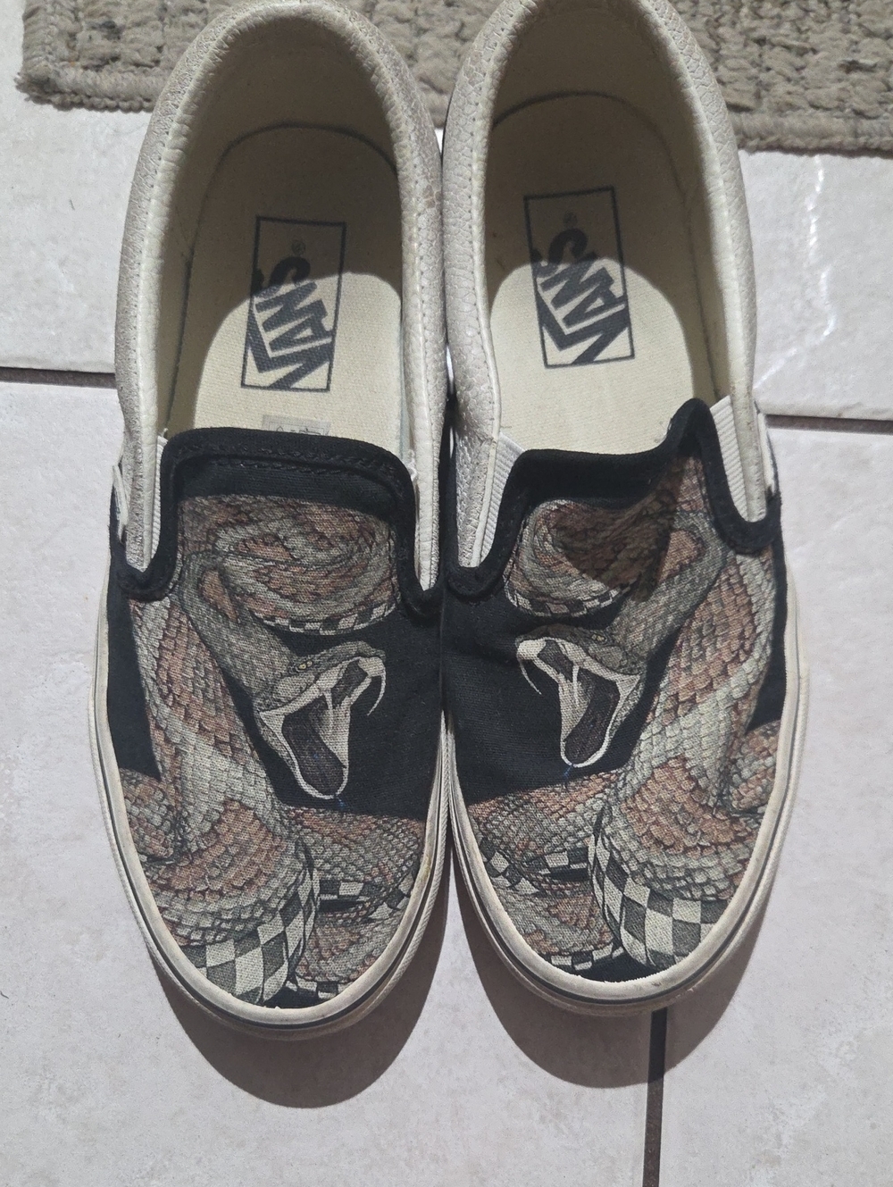 Vans Slip-On Sneakers with Snake Motif - Black & Cream